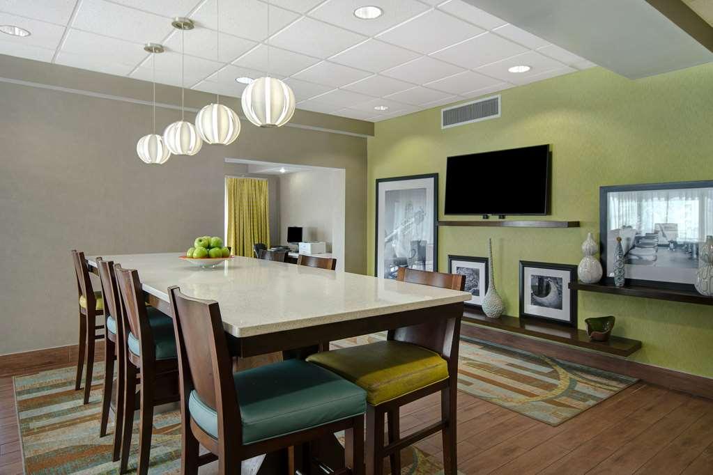 Hampton Inn Huntsville-Arsenal/South Parkway Inreriör bild